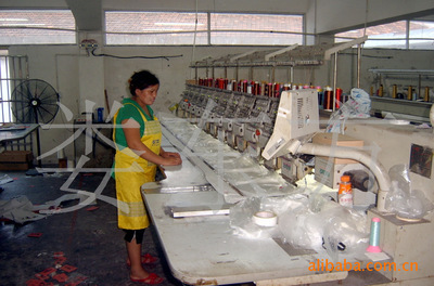 專業(yè)供應(yīng)各種電腦繡花產(chǎn)品。專業(yè)繡花加工,鞋帽,箱包,襪子玩具圖片,專業(yè)供應(yīng)各種電腦繡花產(chǎn)品。專業(yè)繡花加工,鞋帽,箱包,襪子玩具圖片大全,婁東方-